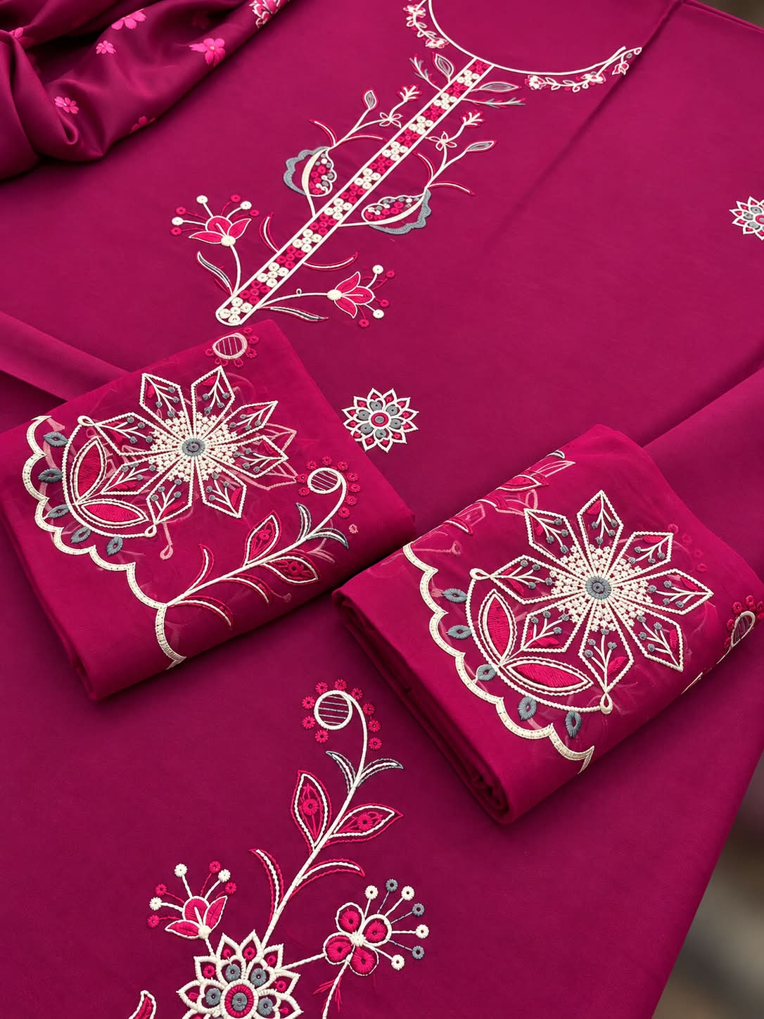 Plum Magenta Dhanak Marina 3Pc Embroidered Suit with Printed Dhanak Shawl | BT-0034